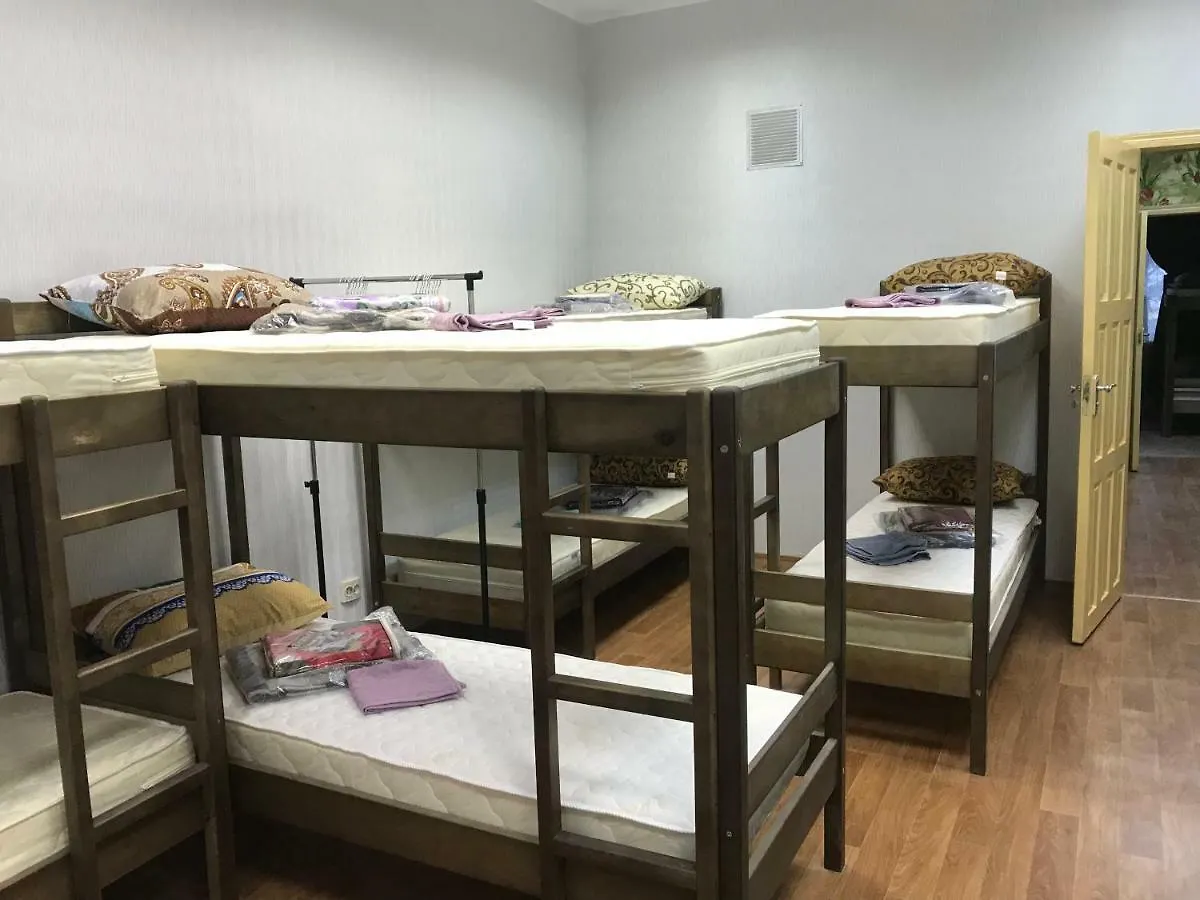 Ararat-Demeevskaya Hostel Kiev Ukraine